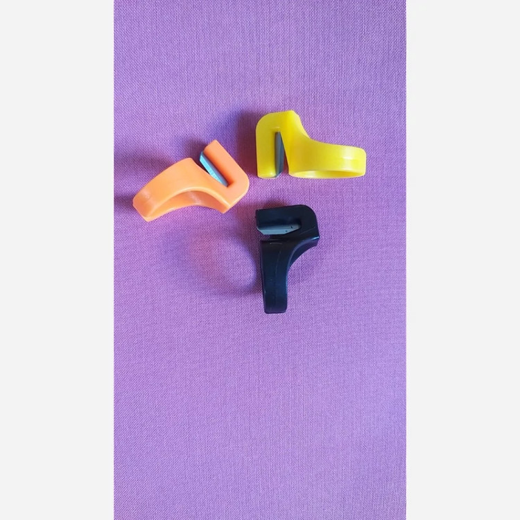نخ چین (سر نخ زن ) انگشتی سبک و تیز